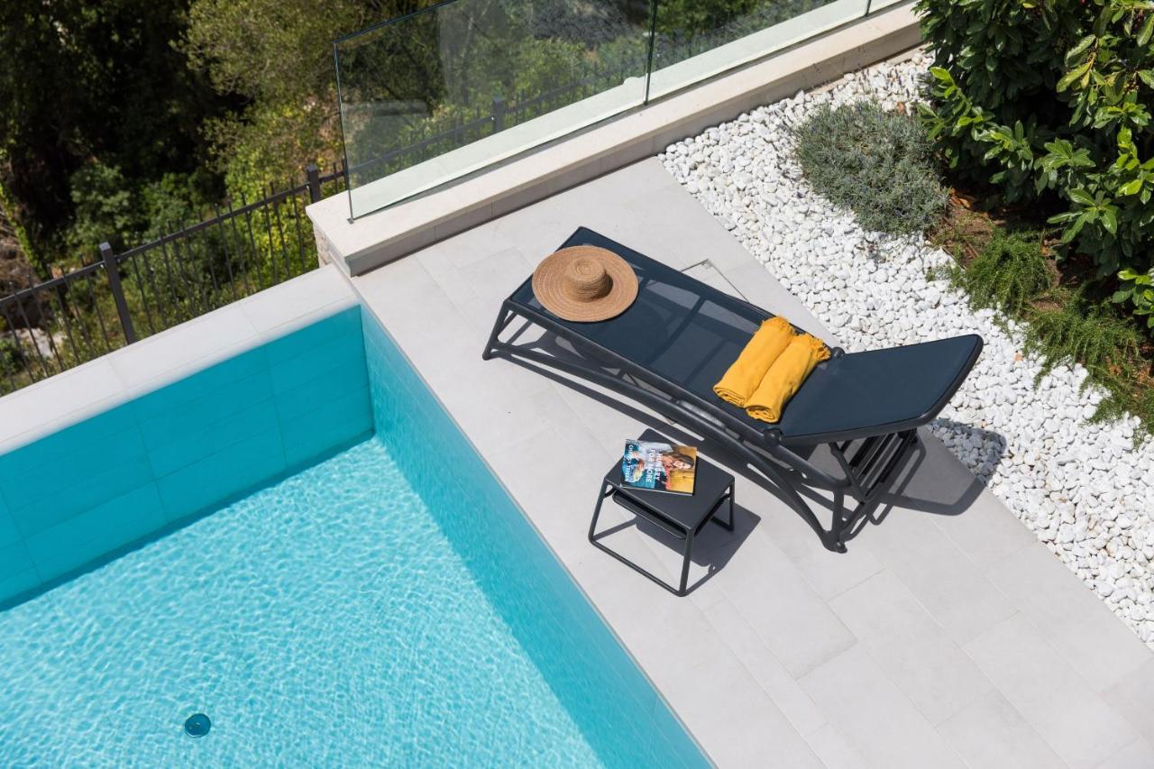Luxury Helios 5* Villa